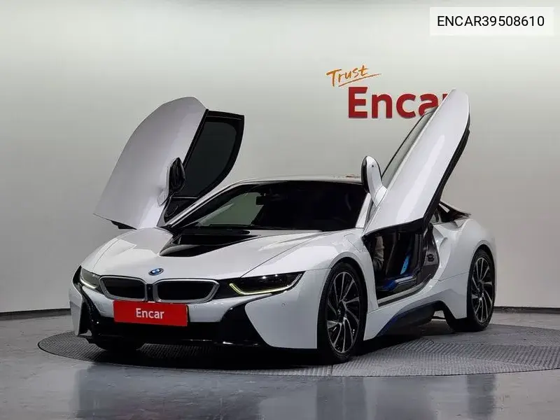 BMW i8 2015 года выпуска