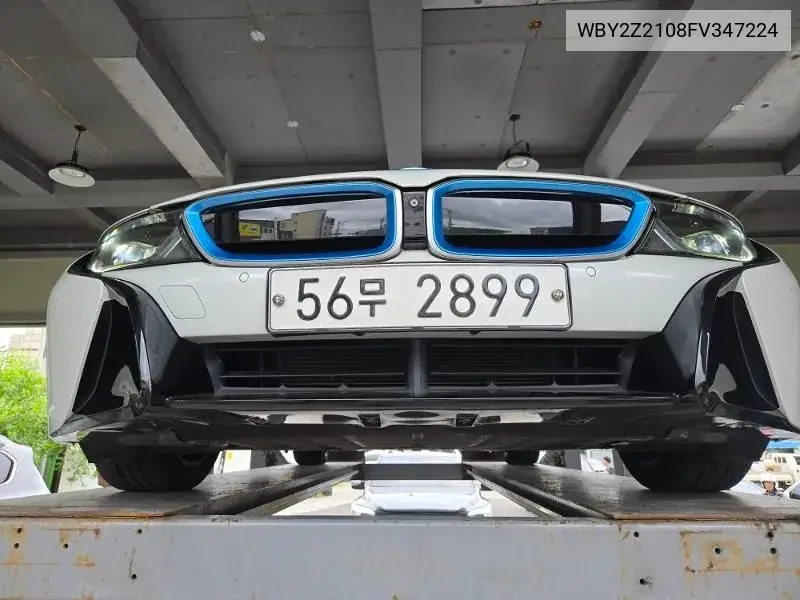 BMW i8 2015 года выпуска