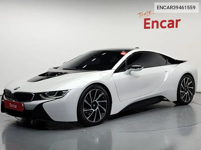 BMW i8 2016 года выпуска