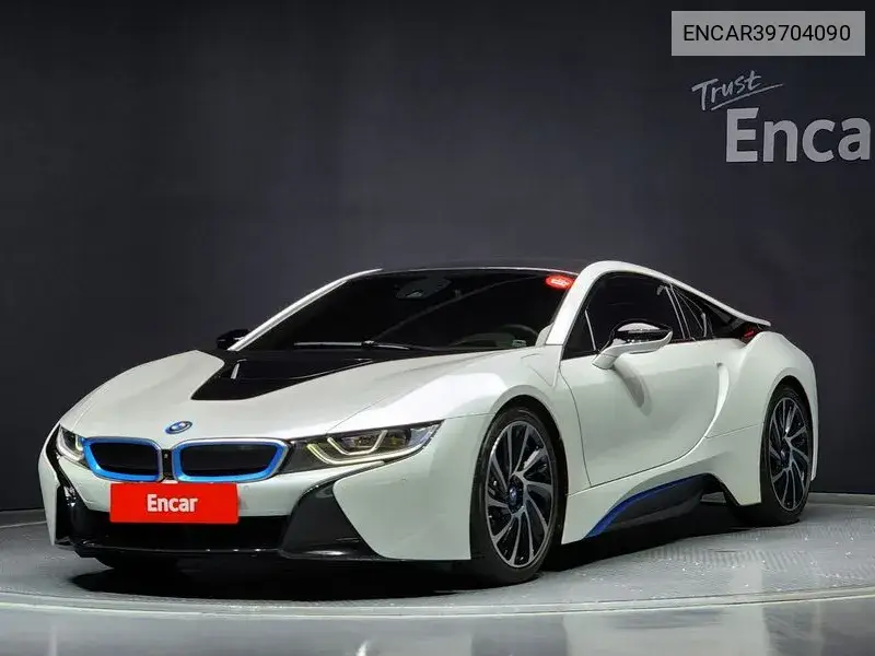BMW i8 2016 года выпуска