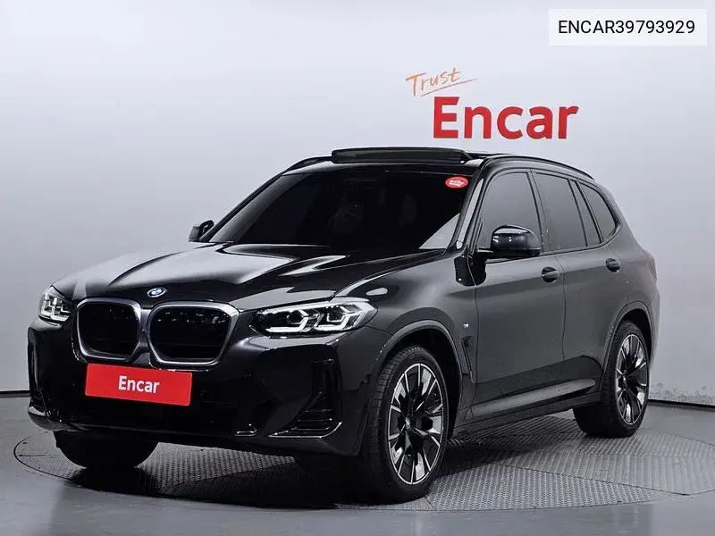 BMW iX3 2022 года выпуска