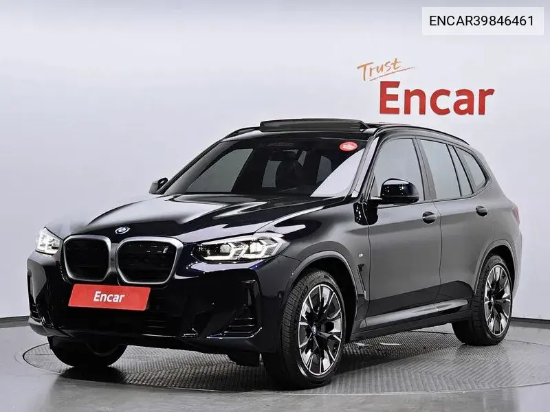 BMW iX3 2022 года выпуска