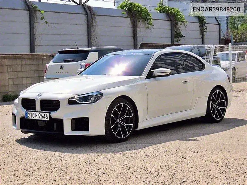 BMW M2 2023 года выпуска