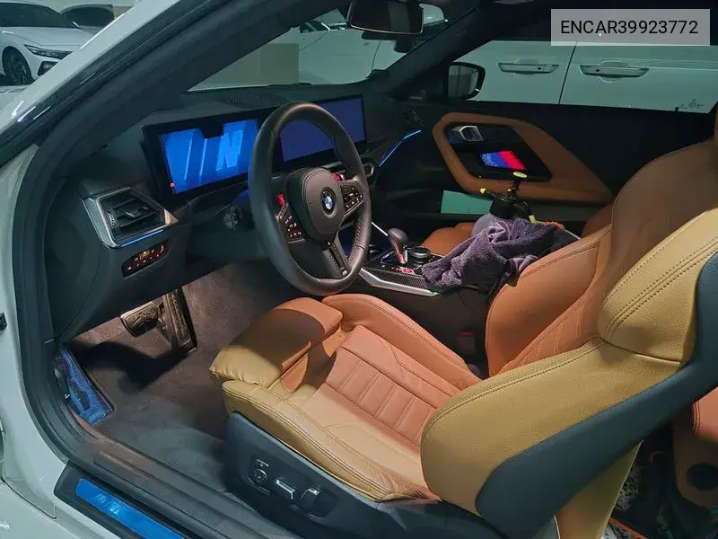 BMW M2 2024 года выпуска