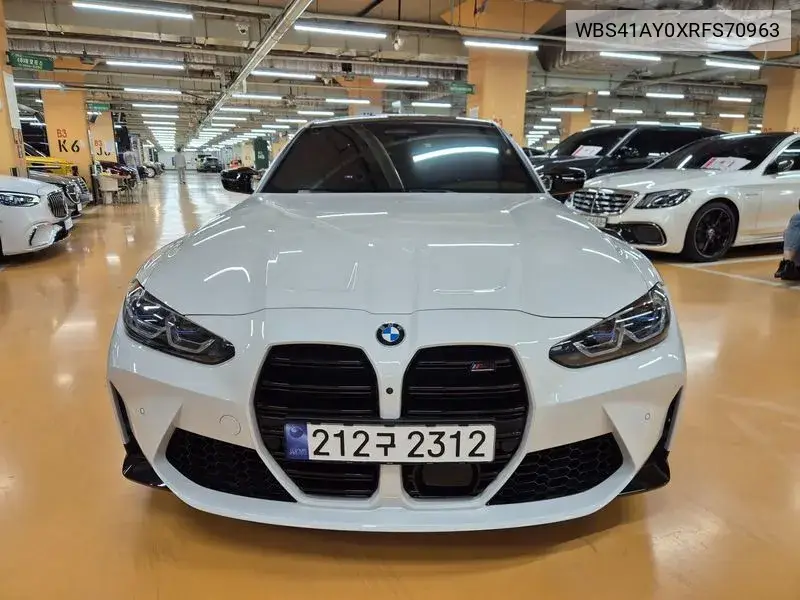 BMW M3 2024 года выпуска