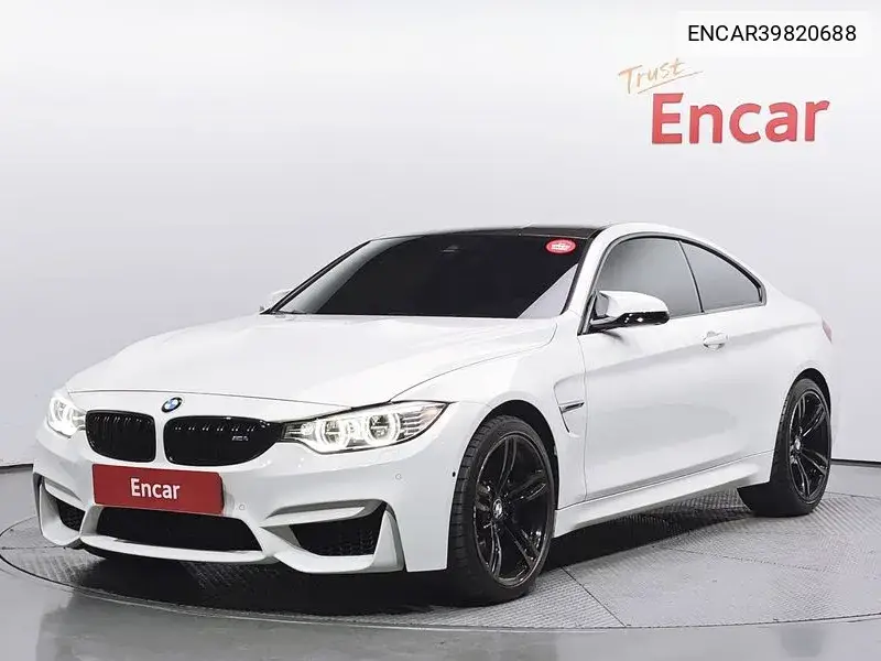 BMW M4 2015 года выпуска