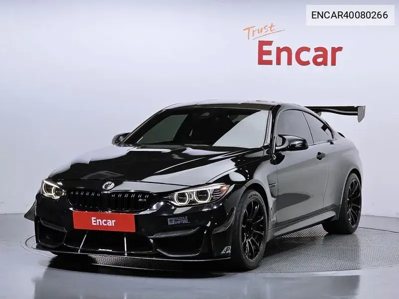 BMW M4 2015 года выпуска