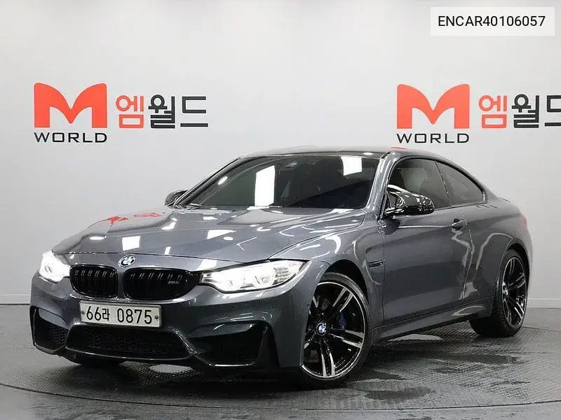 BMW M4 2015 года выпуска