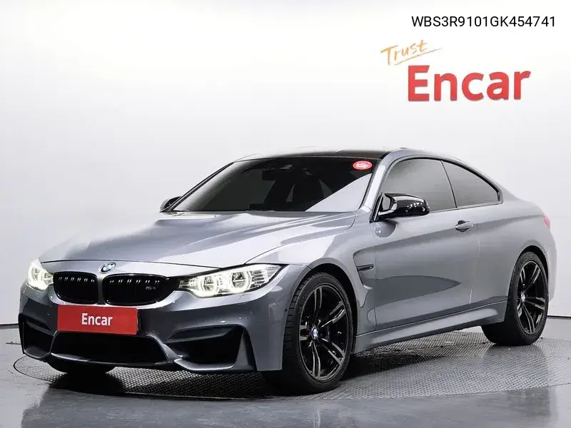 BMW M4 2016 года выпуска