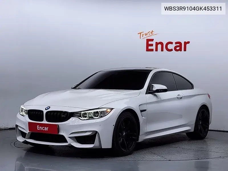 BMW M4 2016 года выпуска