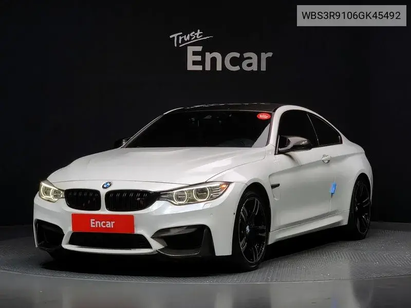 BMW M4 2016 года выпуска
