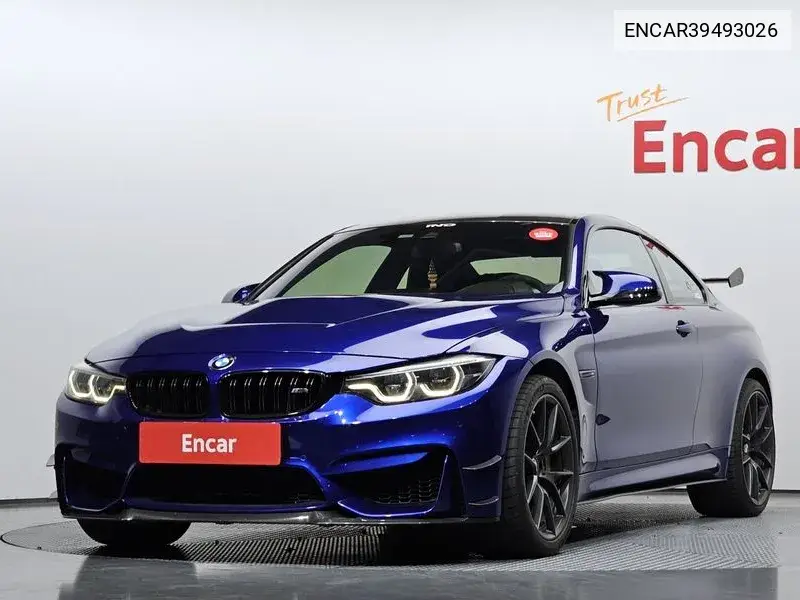 BMW M4 2018 года выпуска
