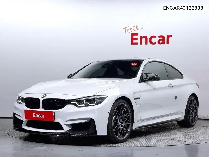 BMW M4 2018 года выпуска