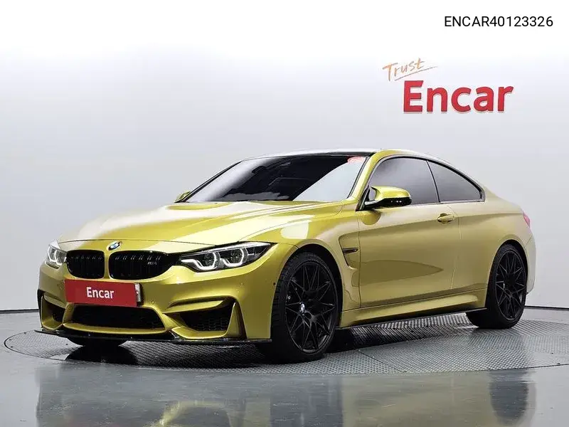 BMW M4 2018 года выпуска