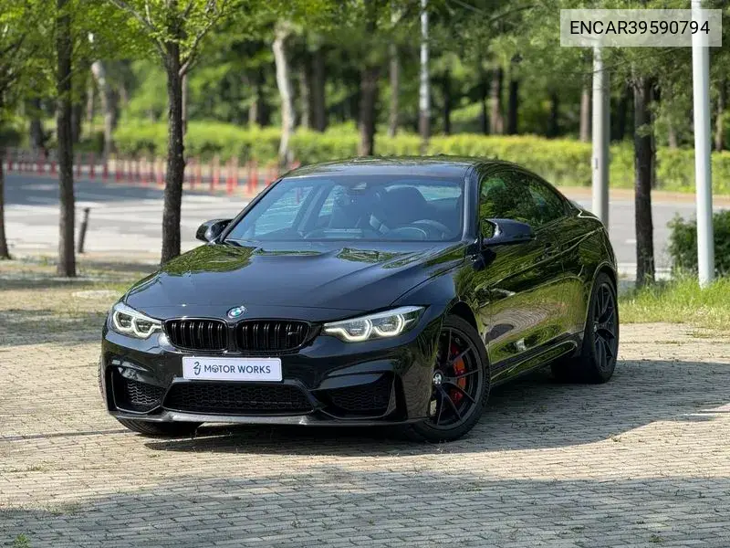 BMW M4 2019 года выпуска