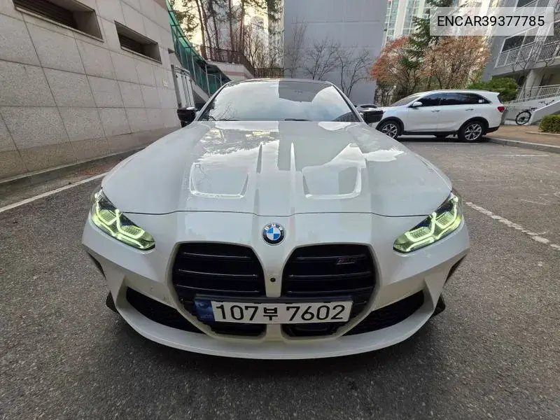 BMW M4 2021 года выпуска