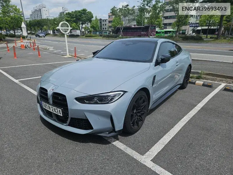 BMW M4 2022 года выпуска