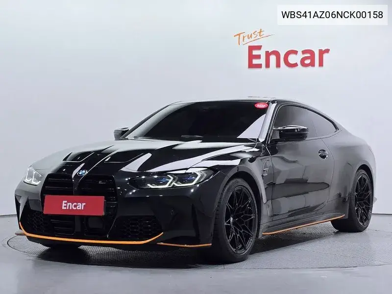 BMW M4 2022 года выпуска