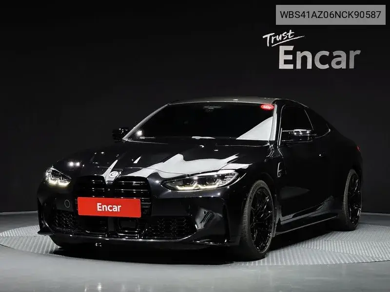 BMW M4 2022 года выпуска