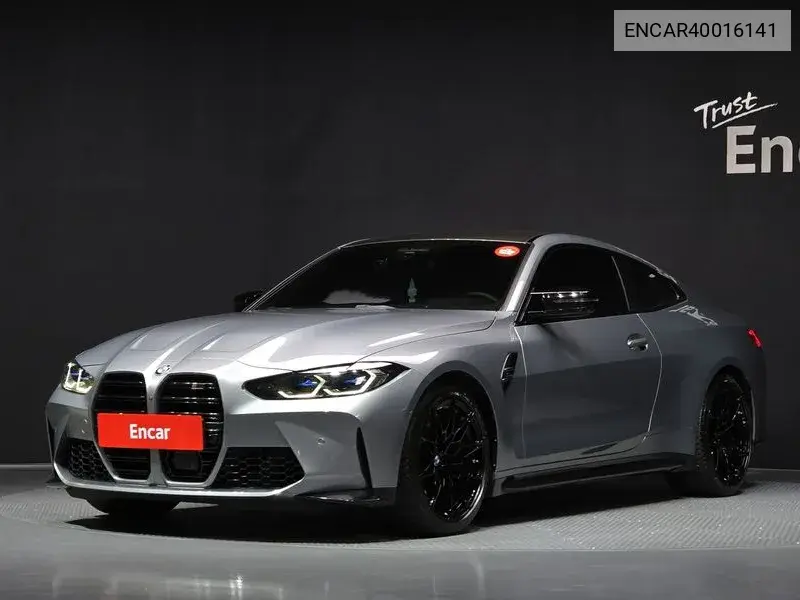 BMW M4 2022 года выпуска