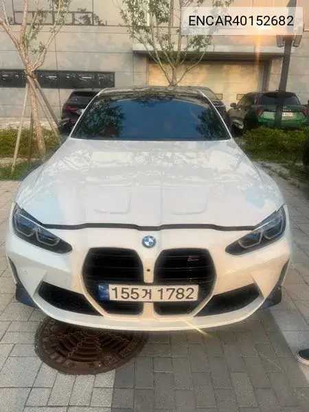 BMW M4 2022 года выпуска