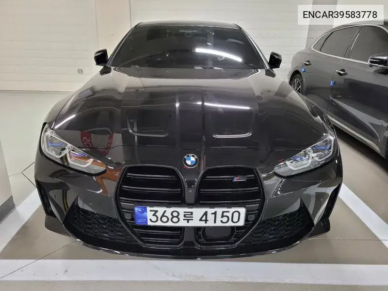 BMW M4 2023 года выпуска
