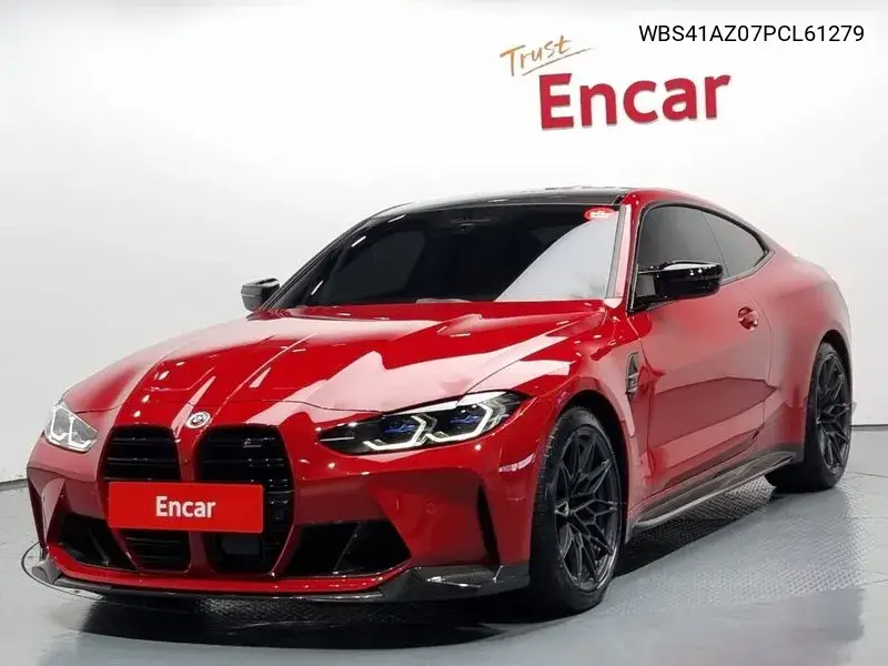 BMW M4 2023 года выпуска