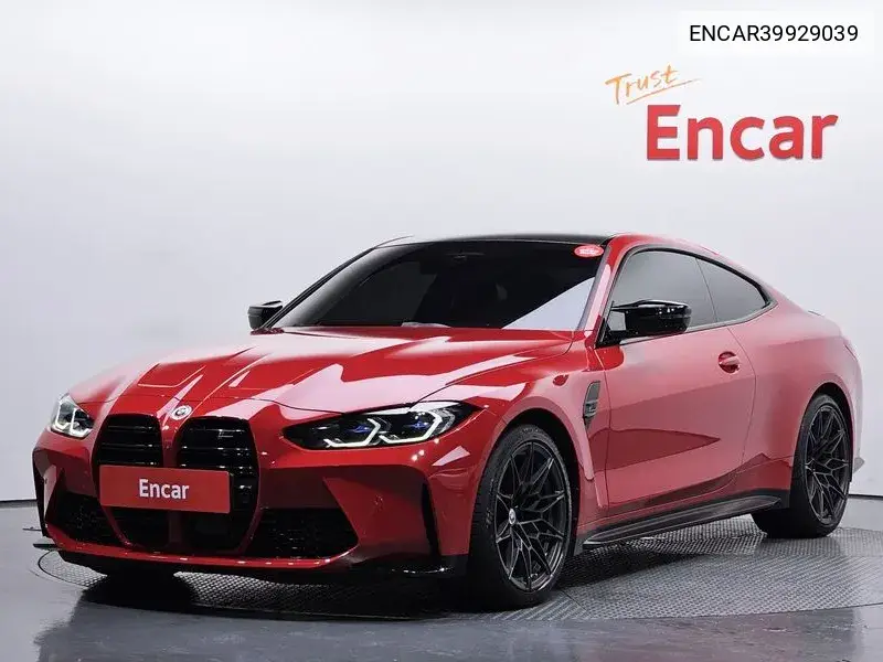 BMW M4 2023 года выпуска