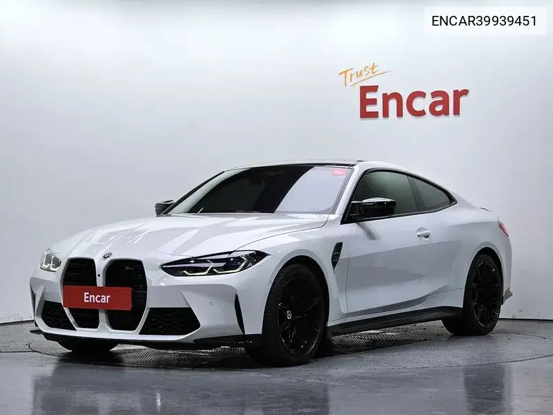 BMW M4 2023 года выпуска