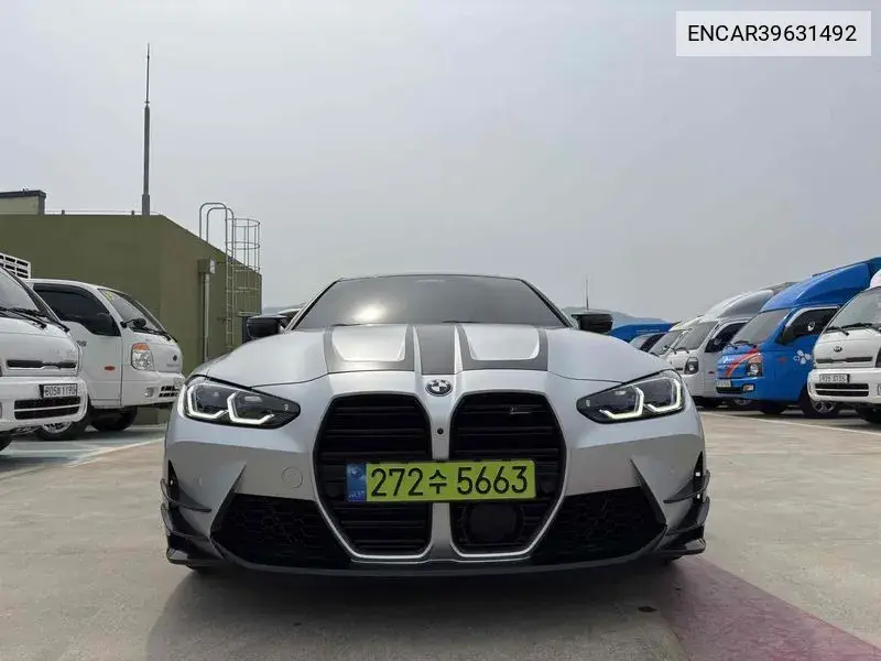 BMW M4 2024 года выпуска