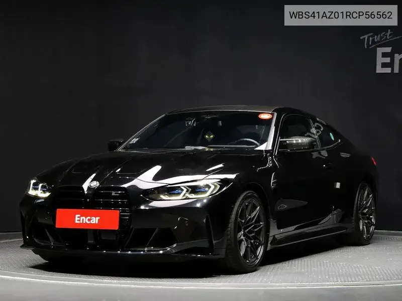 BMW M4 2024 года выпуска