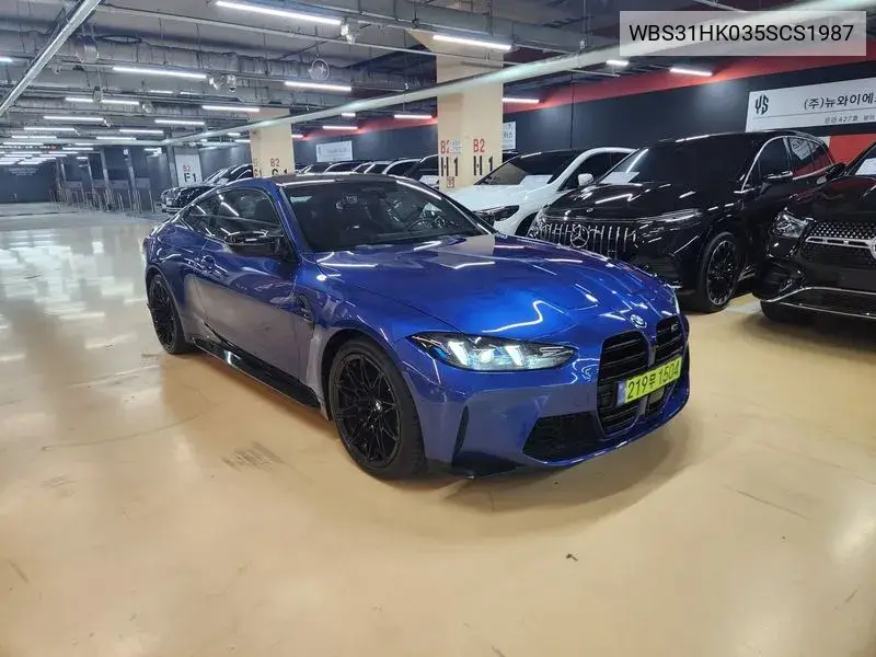 BMW M4 2024 года выпуска