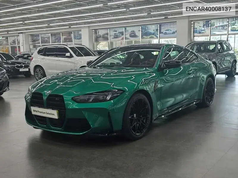 BMW M4 2024 года выпуска