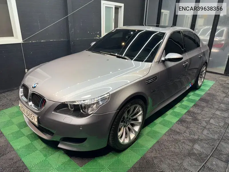 BMW M5 2006 года выпуска