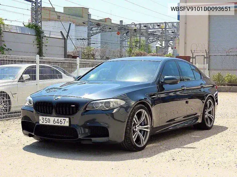 BMW M5 2013 года выпуска