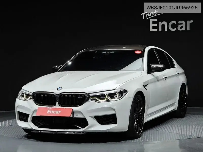 BMW M5 2018 года выпуска