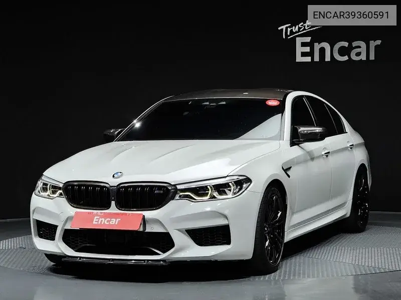 BMW M5 2018 года выпуска