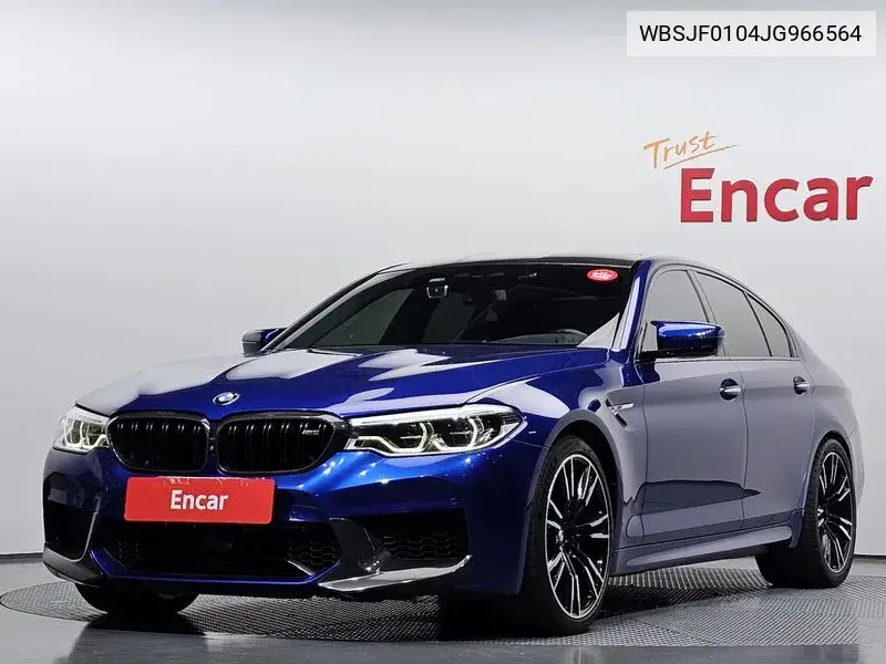 BMW M5 2018 года выпуска