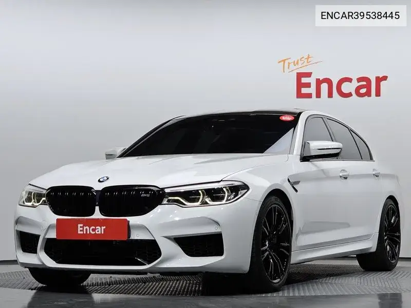 BMW M5 2018 года выпуска