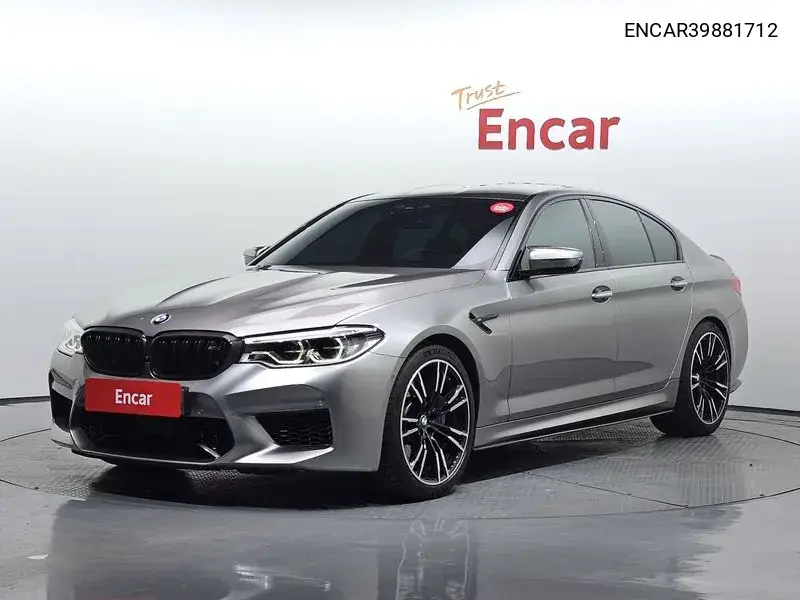 BMW M5 2018 года выпуска