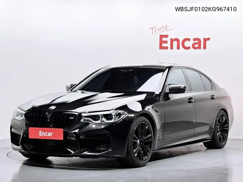 BMW M5 2019 года выпуска