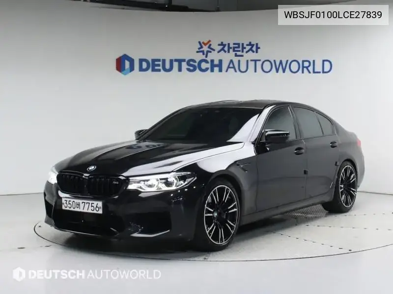 BMW M5 2020 года выпуска