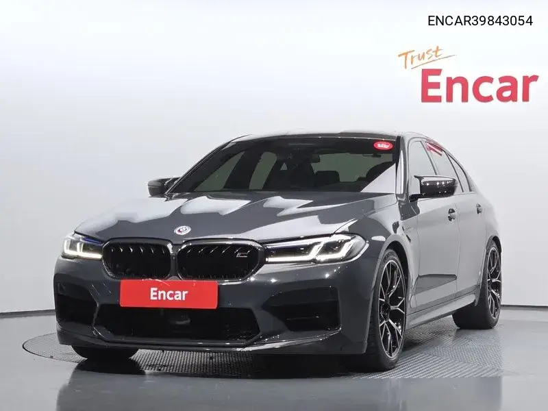 BMW M5 2021 года выпуска