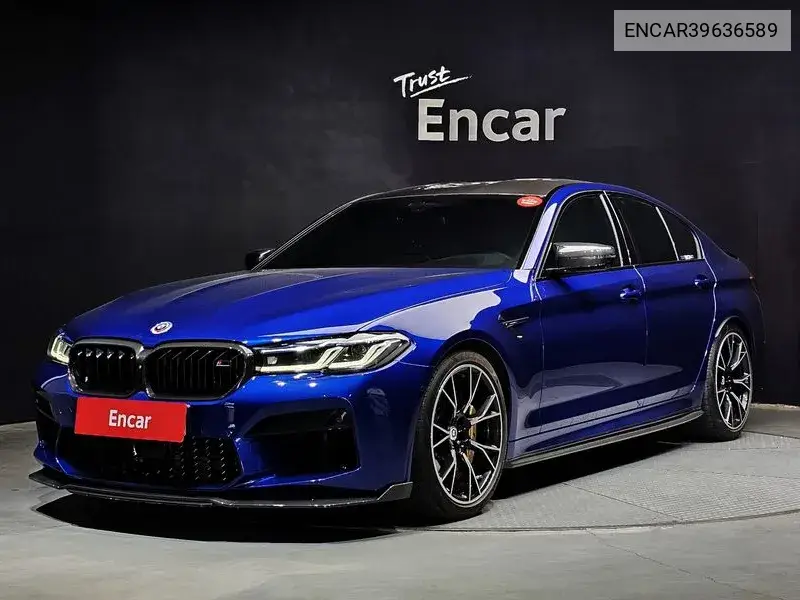 BMW M5 2022 года выпуска