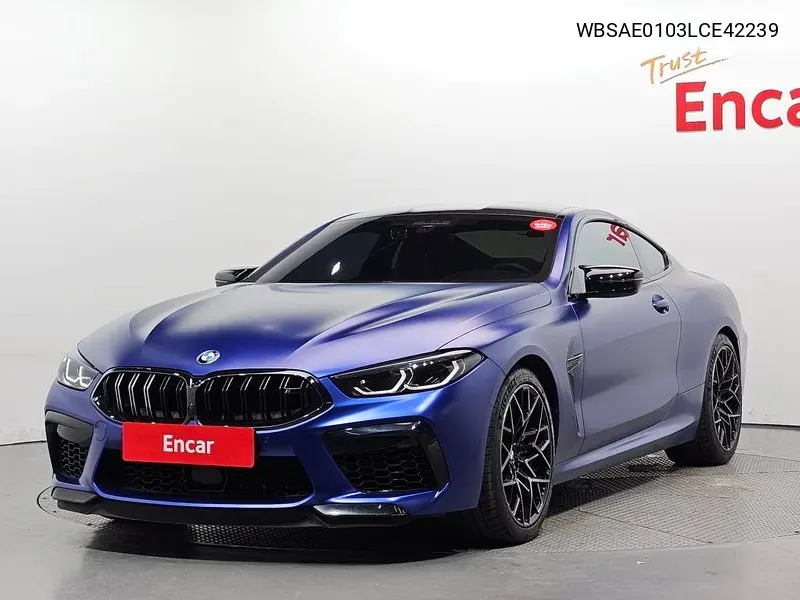 BMW M8 2020 года выпуска