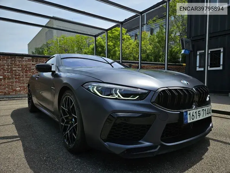 BMW M8 2020 года выпуска