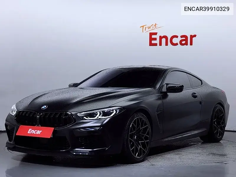 BMW M8 2020 года выпуска
