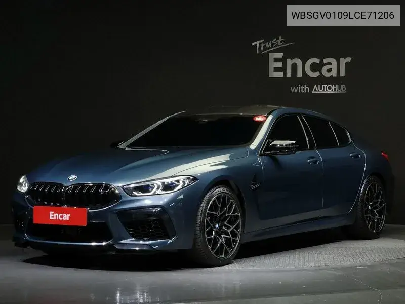 BMW M8 2020 года выпуска