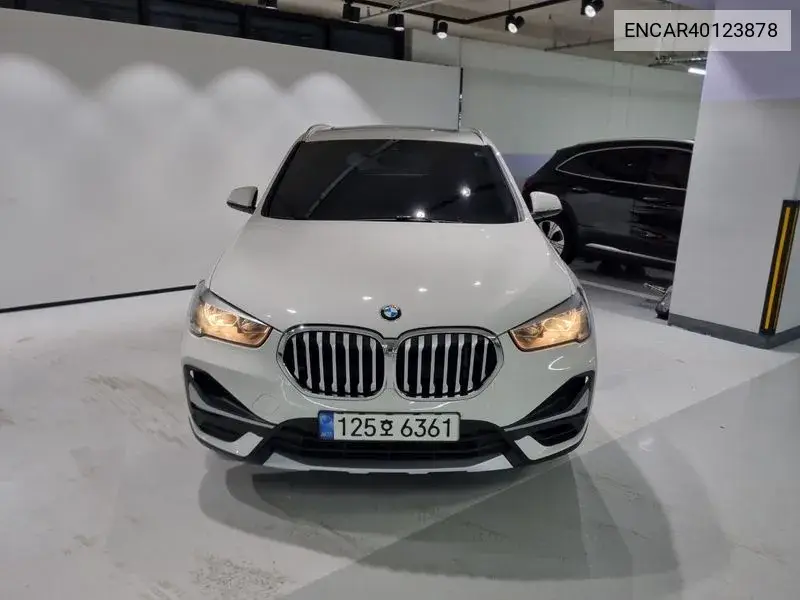 BMW X1 2022 года выпуска