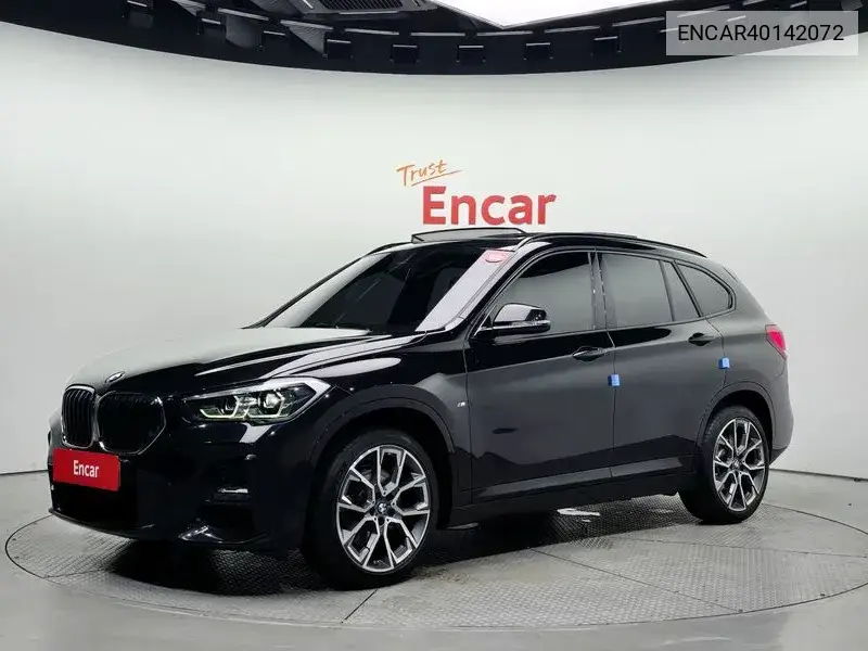 BMW X1 2022 года выпуска